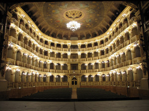 Sala Bibiena Teatro Comunale Bologna - Foto di Lorenzo Gaudenzi